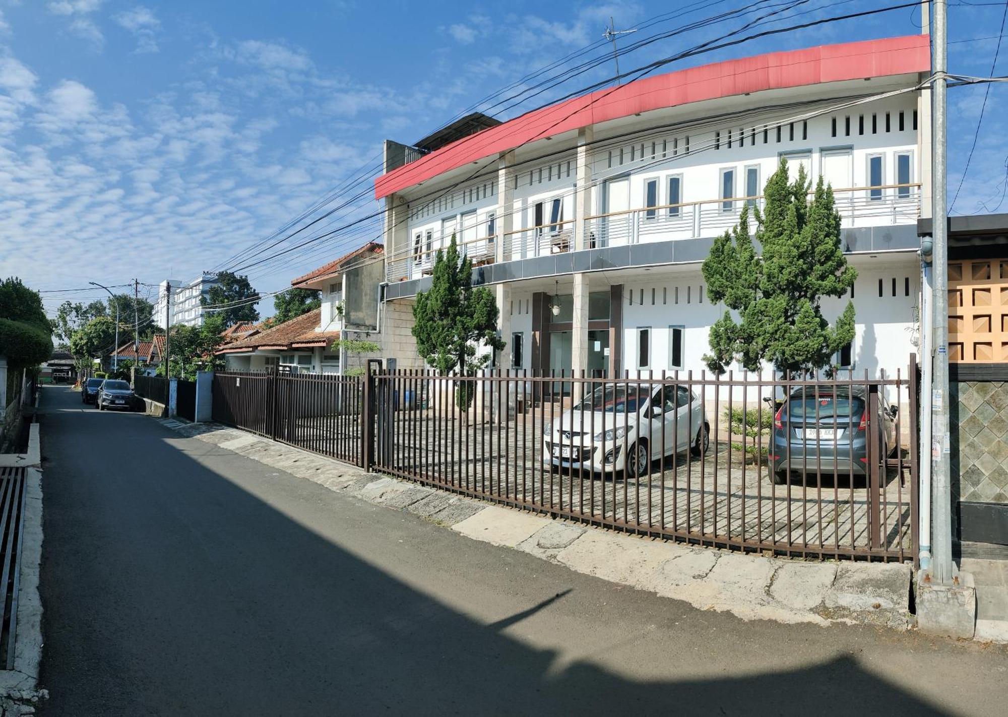 Hotel Residence 5 Syariah Bandung Exterior photo